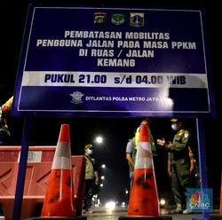 Pukul 00.00 Dini Hari, Pintu Keluar-Masuk Jakarta Ditutup