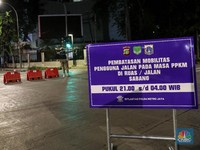 Potret Pembatasan Pengguna Jalan di Sejumlah Titik DKI