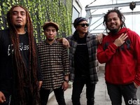 Steven 'Tepeng' Kaligis Coconut Treez Meninggal Dunia