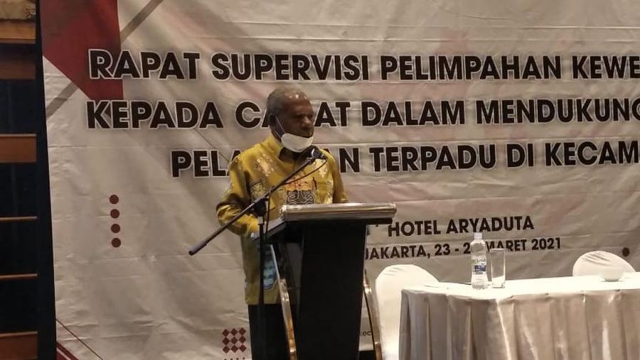 Bupati Jayapura, Mathius Awoitauw (Facebook)