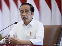 Siang Bolong, Jokowi Sidak PPKM Mikro di Cempaka Putih!
