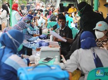 PPKM Luar Jawa-Bali Diperpanjang, Zona Merah Covid-19 Lenyap!