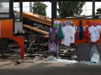 Penampakan Bangkai Bus Transjakarta Dipotong Berkeping-keping