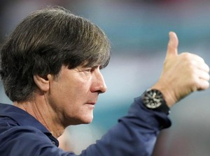 Joachim Loew Tertarik Latih Timnas Inggris?