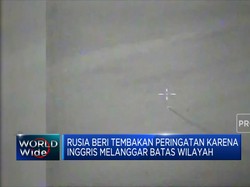 Rusia Beri Tembakan Peringatan Kapal Perang Inggris