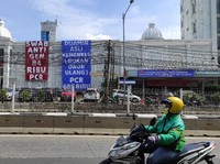 Potret 'Perang' Harga Pemeriksaan Antigen & PCR Covid-19