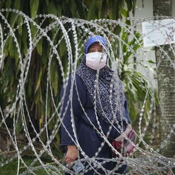 Malaysia Lockdown Lama, Ramai Warga Kibarkan Bendera Putih