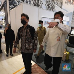 Menkes Atur Strategi Cegah Orang Sehat Beli Obat Covid-19