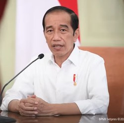 Jokowi Targetkan Vaksinasi 2 Juta Dosis Per Hari Agustus 2021