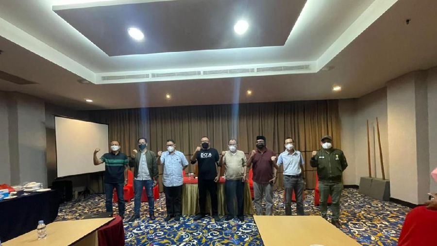 Sehari menjelang digelarnya Musyawarah Nasional (Munas) VIII Kadin di Kendari, Sulawesi Tenggara, sebanyak 23 asosiasi menyatakan dukungannya secara terbuka kepada Arsjad.