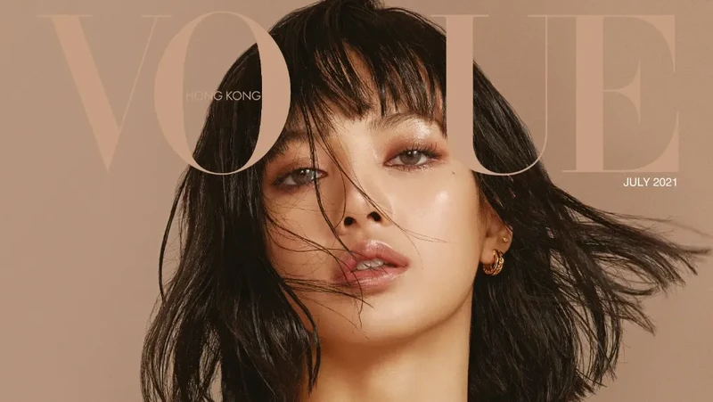 Lisa BLACKPINK di Majalah Vogue Hongkong Edisi Juli 2021. (Tangkapan Layar via voguehk.com)