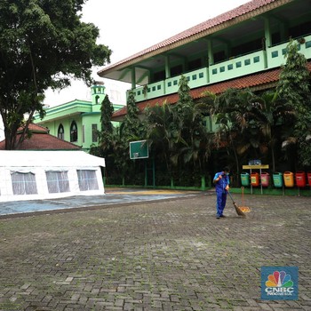 Hampir Penuh! RSUD Tarakan Siapkan Tenda di Halaman SD Cideng