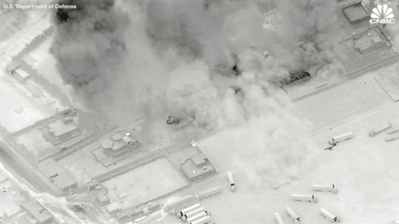 Serangan udara AS di Irak dan Suriah. (Tangkapan Layar U.S. Department of Defense via CNBC)