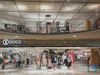 Mal Ditutup Full, Supermarket dan Apotek Boleh Buka!