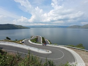 10 Tempat Wisata yang Terkenal di Sumatera Utara
