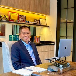 Sosok Jonan yang Mau Diajak Anies Urus Kereta Api Indonesia