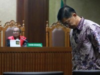Pailit-Eks Dirut Terbukti Suap, Mirisnya Nasib Grand Kartech