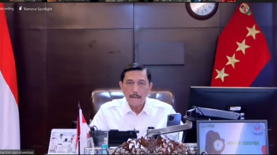 Konferensi Pers PPKM Darurat oleh Menko Marves Luhut B. Pandjaitan. (Tangkapan Layar Youtube Kemenko Marves)
