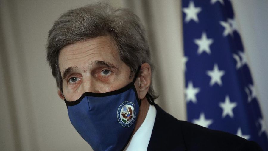U.S. special envoy for climate John Kerry attends a press conference with French Environment Minister Barbara Pompili Thursday, March 11, 2021 in Paris. John Kerry on Wednesday called on the world's biggest polluters to make 