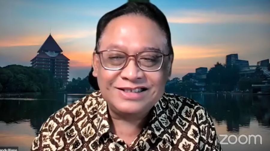 Epidemiolog Fakultas Kesehatan Universitas Indonesia (UI) dr Pandu Riono saat Konferensi Pers tentang Penggunaan dan Pengawasan Peredaran Ivermectin (Tangkapan Layar Youtube Badan POM RI)