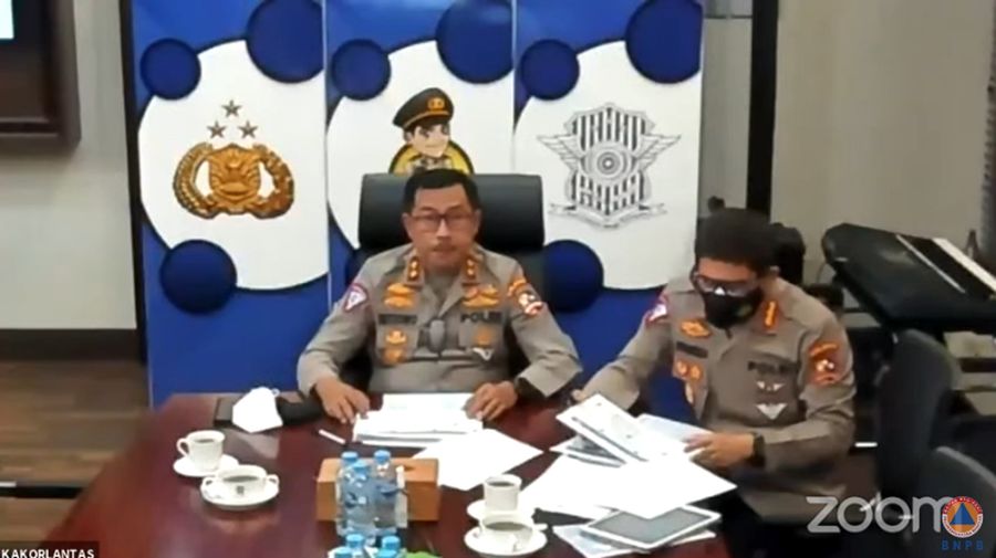 Kakorlantas Polri Irjen Pol Istiono Saat Sosialisasi Pengaturan Perjalanan Selama Pemberlakuan PPKM Darurat. (Tangkapan Layar Youtube @BNPB Indonesia)