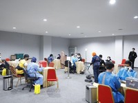 Tok! Layanan Vaksinasi Berbayar di Kimia Farma Resmi Ditunda