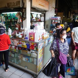 Menkes Budi Minta Pabrik Alkes Lokal Kuasai Pasar Minimal 50%