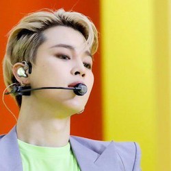 Anggota Boy Grup K-Pop dengan Reputasi Paling Top Bulan Ini!