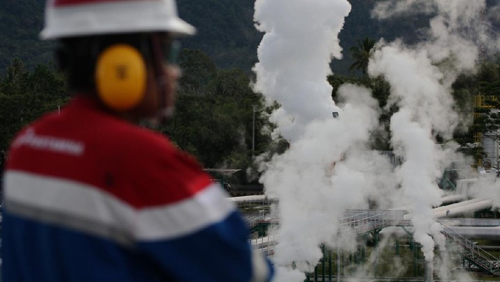 Pembangkit Listrik Tenaga Panas Bumi (PLTP) PT Pertamina Geothermal Energy (PGE). (Dok. PGE) Pembangkit Listrik Tenaga Panas Bumi (PLTP) PT Pertamina Geothermal Energy (PGE). (Dok. PGE)