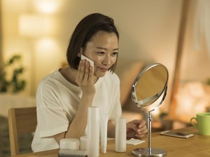 7 Essence yang Bikin Glowing, Bantu Mencerahkan Hingga Mencegah Jerawat