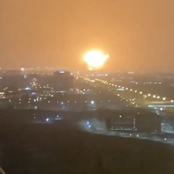 Potret Ledakan Besar Guncang Dubai, Bikin Gedung Bergetar
