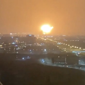 Potret Ledakan Besar Guncang Dubai, Bikin Gedung Bergetar