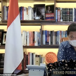 Ada Kabar Soal PHK Massal, Ini Respons Airlangga