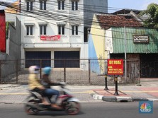 Orang Kaya Habis-Habisan: Obral Rumah, Gudang, Sampai Pabrik!
