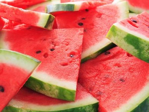 Makan Buah Saat Sahur? Ini 7 Buah Terbaik agar Kenyang Seharian