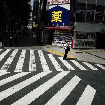 Sepi, Potret Tokyo Saat Diberlakukan Status Darurat