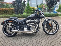 Fenomena Orang Kaya RI Jual Harley sampai Rumah