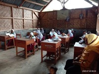 BRI Ukir Senyum Siswa Dengan Renovasi Sekolah di Dompu NTB