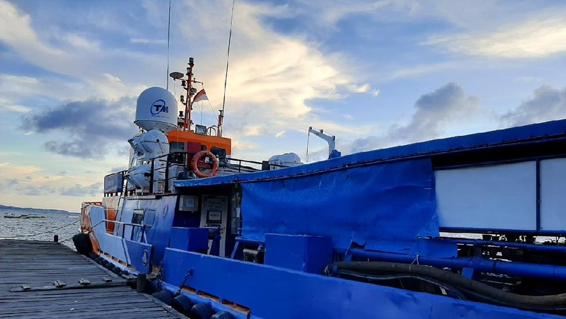 BRI mengerahkan Teras-teras Kapal BRI Bahtera Seva sebagai sarana vaksinasi di Kepulauan Anambas, Kepulauan Seribu, Kepulauan Halmahera Selatan, hingga Kepulauan Nusa Tenggara Timur, bekerja sama dengan dinas kesehatan dan aparat keamanan di setempat. (Dok. BRI)