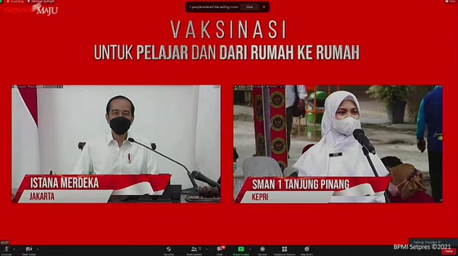 Presiden RI Menyapa Peserta Vaksinasi Covid-19 untuk Pelajar SMP dan SMA, 14 Juli 2021. (Tangkapan Layar Youtube Sekretariat Presiden)