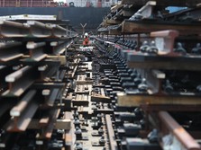 Foto: Ilustrasi rel kereta. (CNBC Indonesia/Tri Susilo)