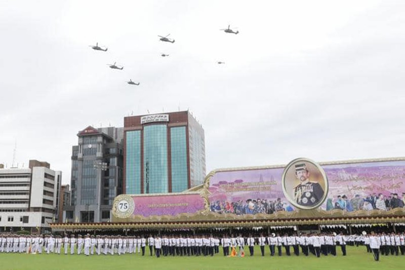 Hasanal Bolkiah (ist Facebook Tea Chee Hen)