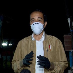 Tok! Jokowi Batalkan Program Vaksin Berbayar