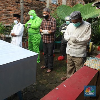 Sedih! Banyak Pasien Covid-19 di DKI Meninggal Saat Isoman