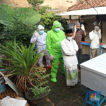 Potret Penerapan PPKM Darurat, Hingga Wisata Luar Angkasa