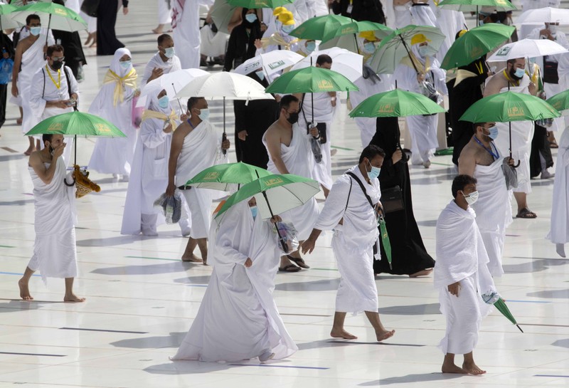 Persiapan Ibadah Haji 2021. (AP/Amr Nabil) Persiapan Ibadah Haji 2021. (AP/Amr Nabil)