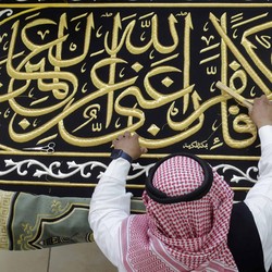 Jepang hingga Arab, Warga Negara Asing Ramai-ramai Keluar RI