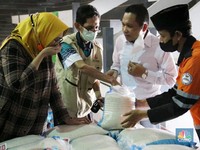 Bupati & Wakil Bupati Ini Relakan Gaji Full untuk Rakyat
