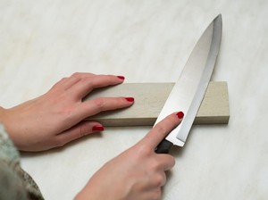 Potong Kelamin Suami, Istri di Lumajang Ditangkap Polisi