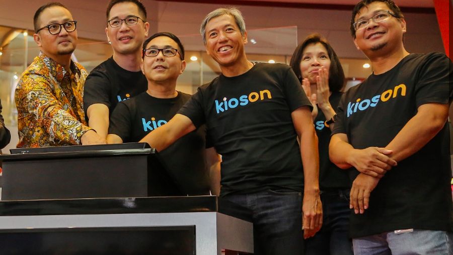 Pada tanggal 5 Oktober 2017, PT Kioson Komersial Indonesia Tbk resmi menjadi startup pertama yang mencatatkan saham di Bursa Efek Indonesia, dok YukNabungSaham
